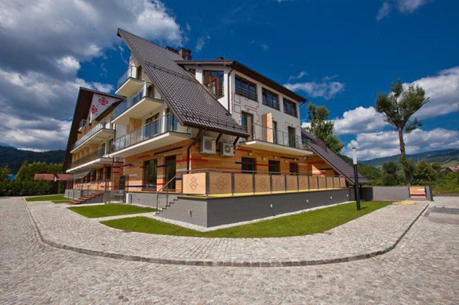 Złomiarz inwestuje w beskidzki etno-hotel
