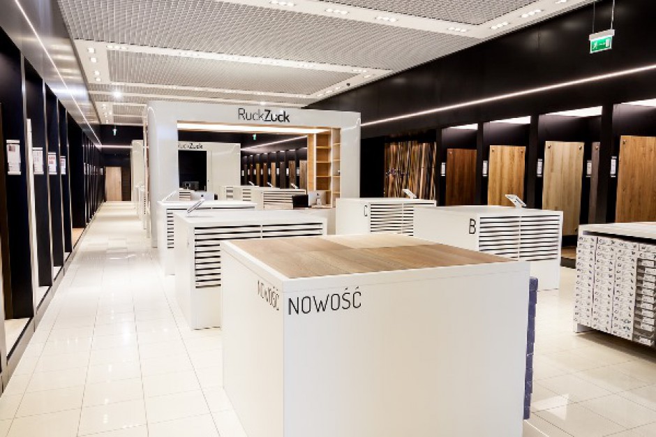 Pierwszy multimedialny showroom podłóg i drzwi już otwarty