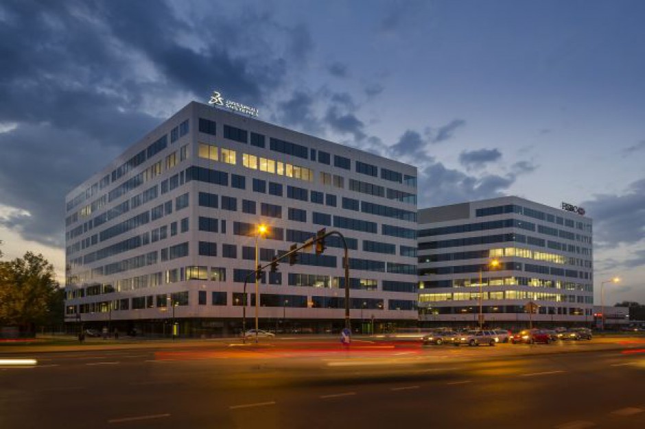 Kompleks biurowy Kapelanka 42 już otwarty