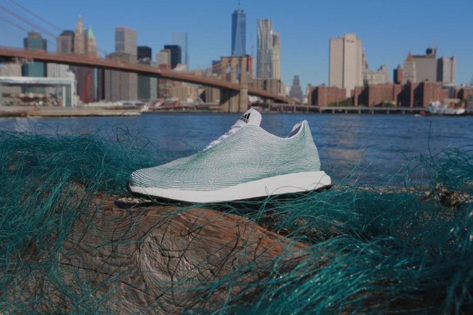 fot. adidas-group.com Z oceanu na ulicę - ekologiczny projekt Adidas