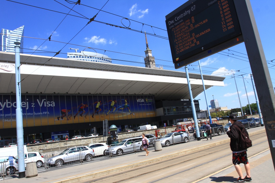 Dworzec Centralny w Warszawie Komercyjne otwarcie dworców kolejowych