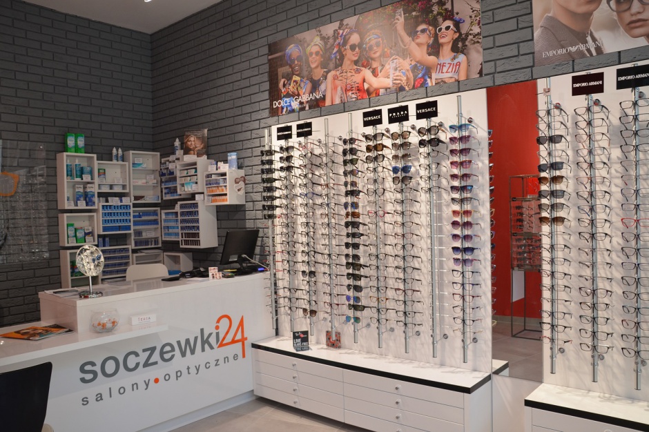 Soczewki24 Takiego salonu optycznego w Łodzi jeszcze nie było