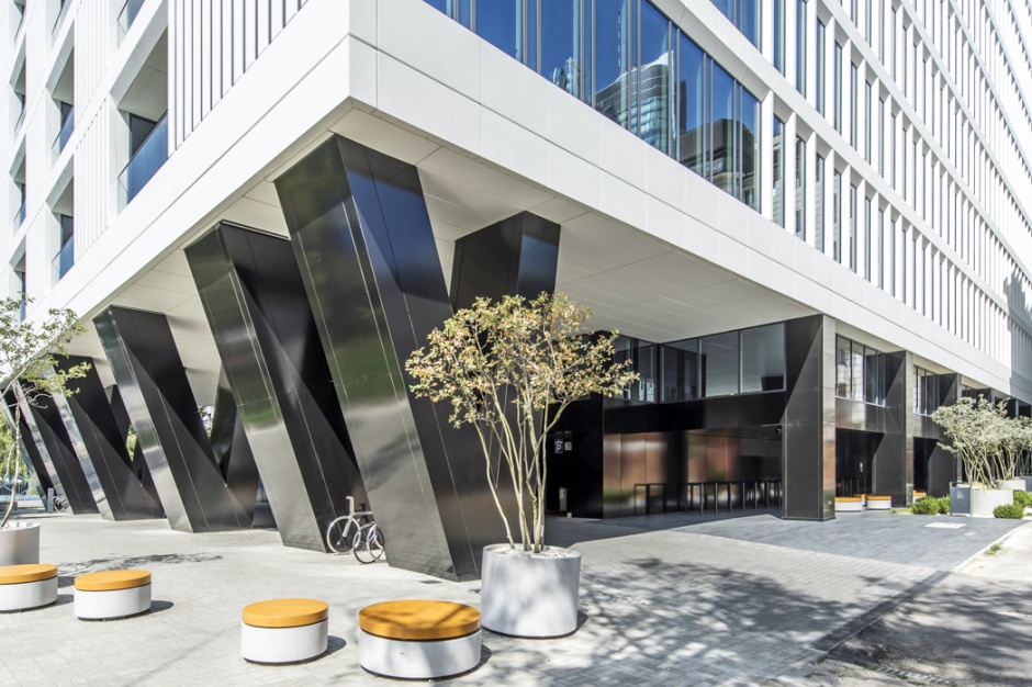 Atrium 2 Biurowiec Skanska w rękach niemieckiego giganta