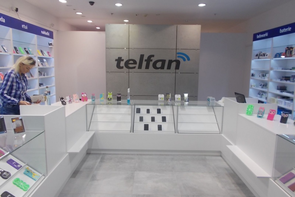 Telfan w CH Tulipan Telefony w łódzkim centrum. Nie tylko do kupienia