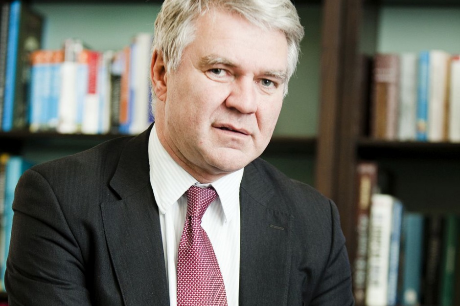 Guy Barker, dyrektor Arcona Property Fund i dyrektor Arcona Capital Osiem centrów handlowych już w portfelu, zostały jeszcze trzy. Przełomowa transakcja funduszu coraz bliżej zamknięcia