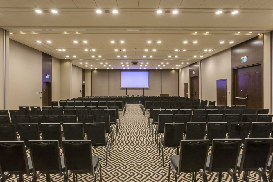 sala konferencyjna Rynek spotkań to pieniądze. Jak hotele walczą o gościa biznesowego?