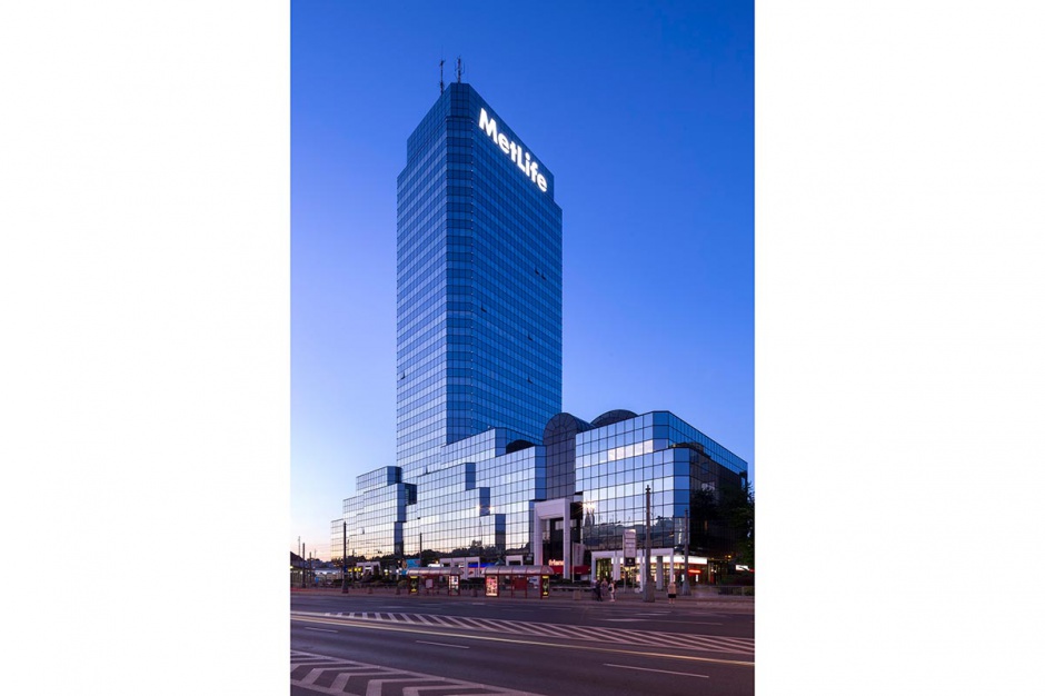 Biuro w Błękitnym Wieżowcu zlokalizowanym na Placu Bankowym 2 - otrzymało Certyfikat LEED for Commercial Interiors na poziomie Złotym
