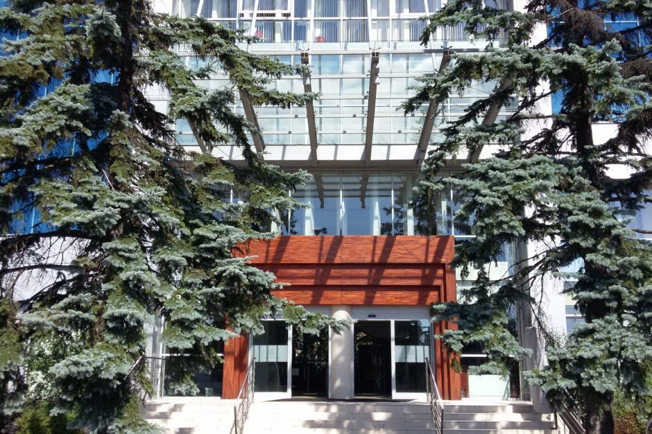 Alexander Plaza Firma leasingowa zostaje w Alexander Plaza