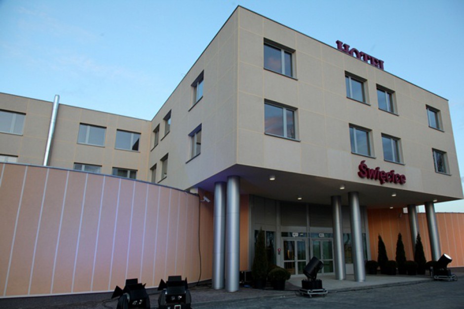 Lokaty Budowlane rozważają sprzedaż hotelu Święcice