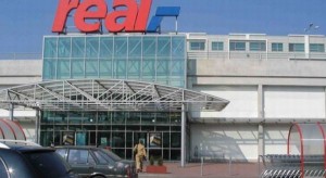 Metro chce sprzedać hipermarkety Real za 2 mld euro 