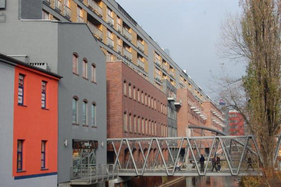 Pierwsze w Polsce osiedle mieszkaniowe nad galerią handlową - zobacz zdjęcia