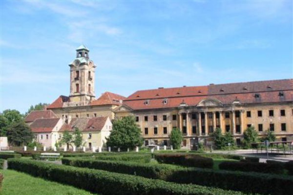 Pożar w Pałacu Promnitzów należącym do znanego hotelarza