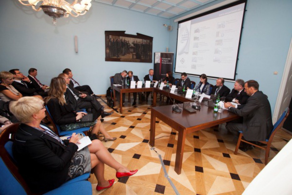 Ocalić od zapomnienia - zobacz relację z sesji Rynek uzdrowisk na EEC 2012