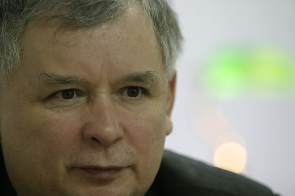 Jarosław Kaczyński, prezes PiS Hotel i apartamenty w 190 metrowych wieżach. Kulisy projektu "bliźniaków" Kaczyńskiego