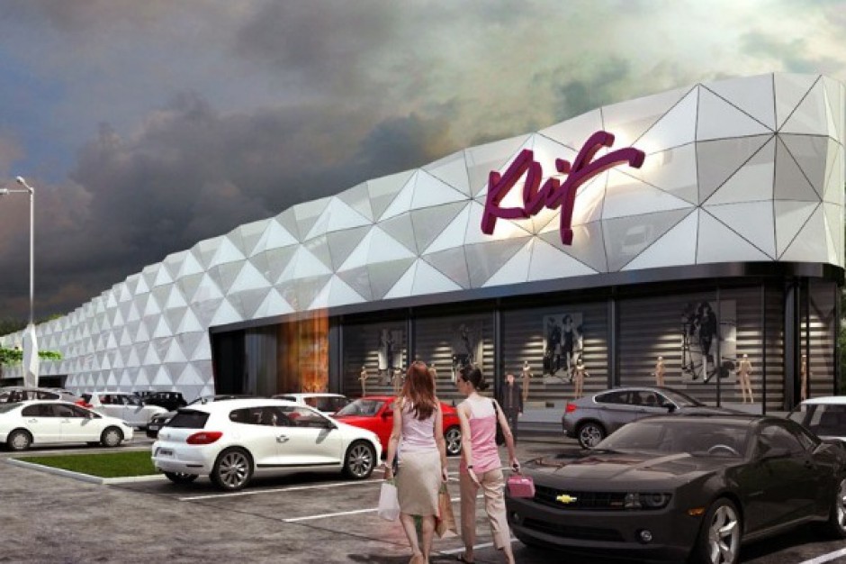 Fala modernizacji i rozbudów starszych centrów handlowych