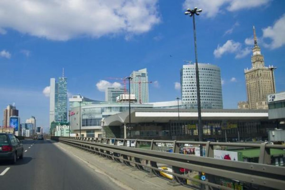 Wieżowce psują panoramę Warszawy?