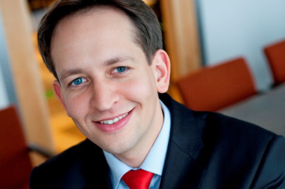 Łukasz Kałędkiewicz, dyrektor Działu Powierzchni Biurowych, CBRE PZPN na dłużej w warszawskim biurowcu
