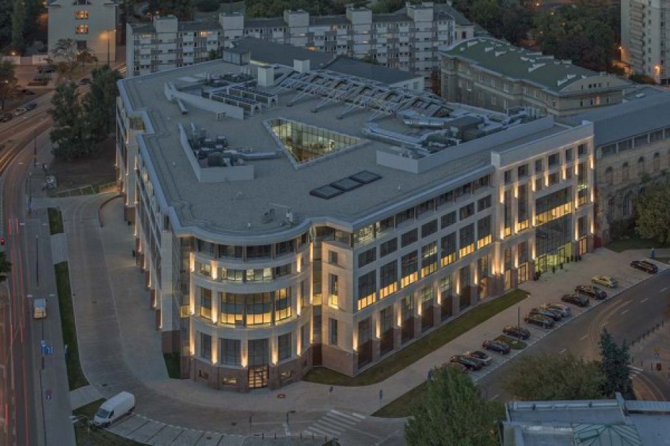 Ghelamco sprzedało biurowiec Senator
