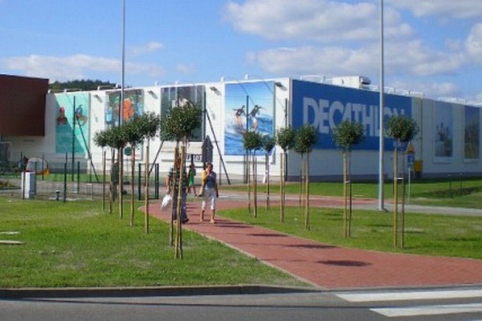 Cztery Decathlony wystartują do końca roku