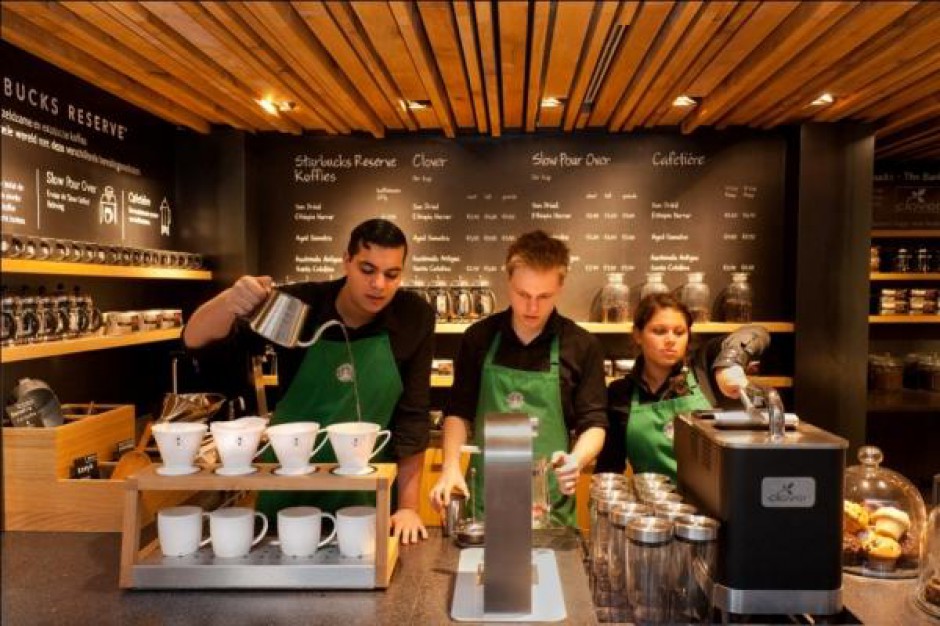 Twórca "Gwiezdnych Wojen" inwestuje w Starbucksa
