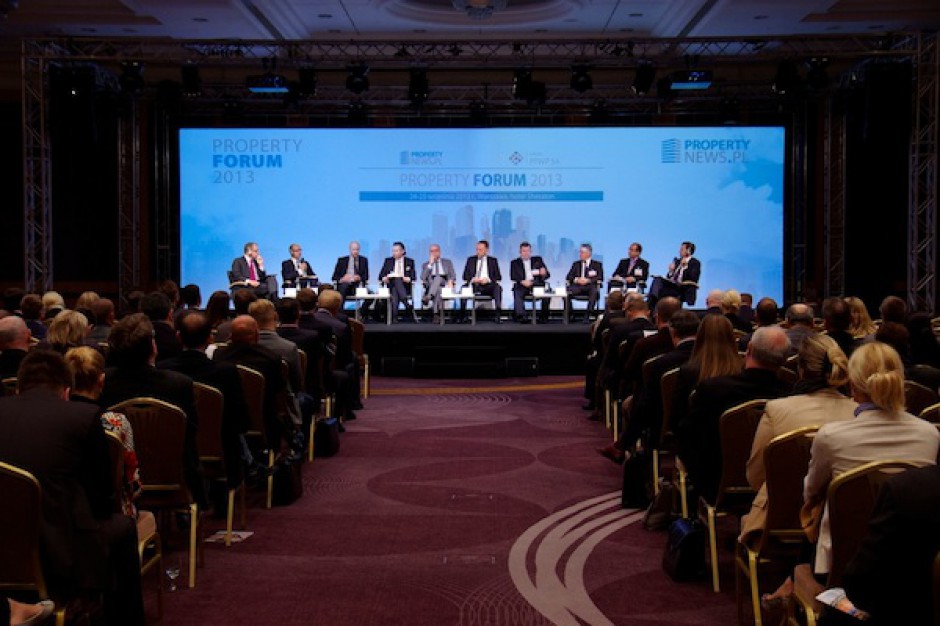 Rozwój rynku nieruchomości to „niekończąca się historia" - sesja inauguracyjna Property Forum