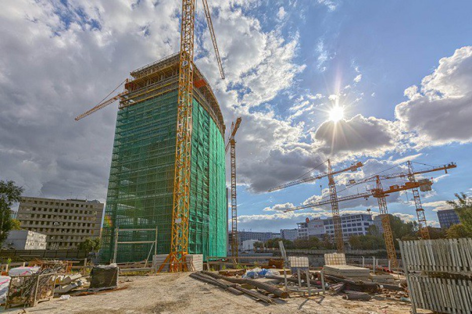 Zakończono budowę konstrukcji biurowca B w kompleksie Warsaw Spire - galeria