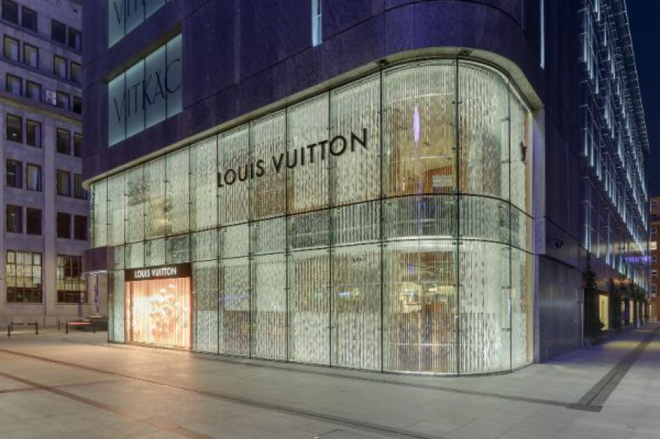 Rockowy kameleon w reklamie Louis Vuitton
