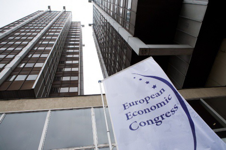 Perspektywiczne sektory i najlepsze lokalizacje - nieruchomości komercyjne na EEC 2014