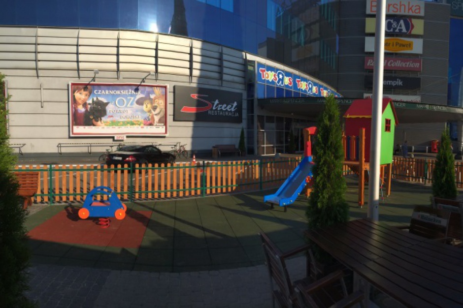 Street - restauracja dla zmotoryzowanej rodziny