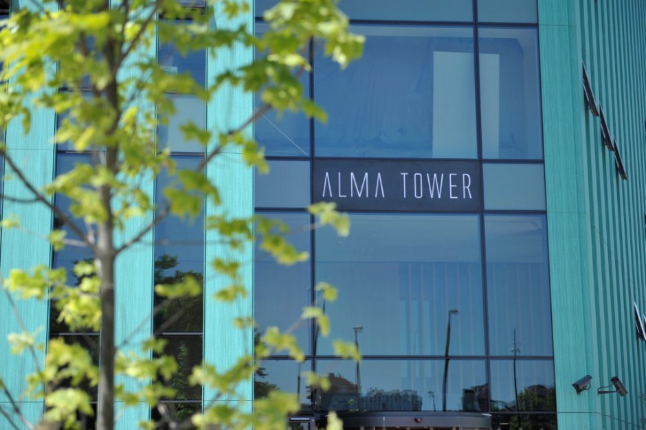 Onet.pl zajmie połowę powierzchni w Alma Tower