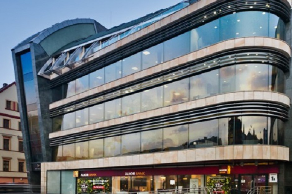 Biurowiec New Point Offices w całości wynajęty