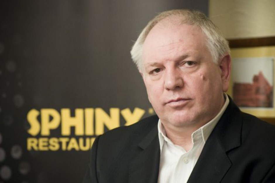 Sylwester Cacek Sfinks ma apetyt na portal