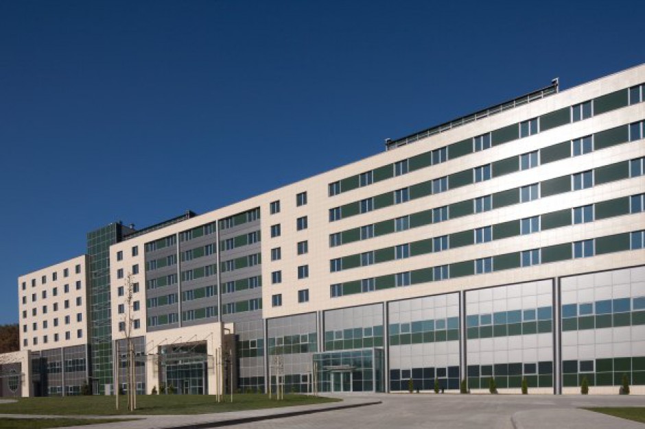 Hotel Centrum Kongresowe w Krakowie wystawiony na sprzedaż