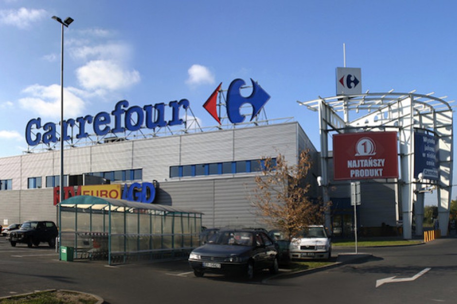 Echo finalizuje sprzedaż trzech centrów handlowych
