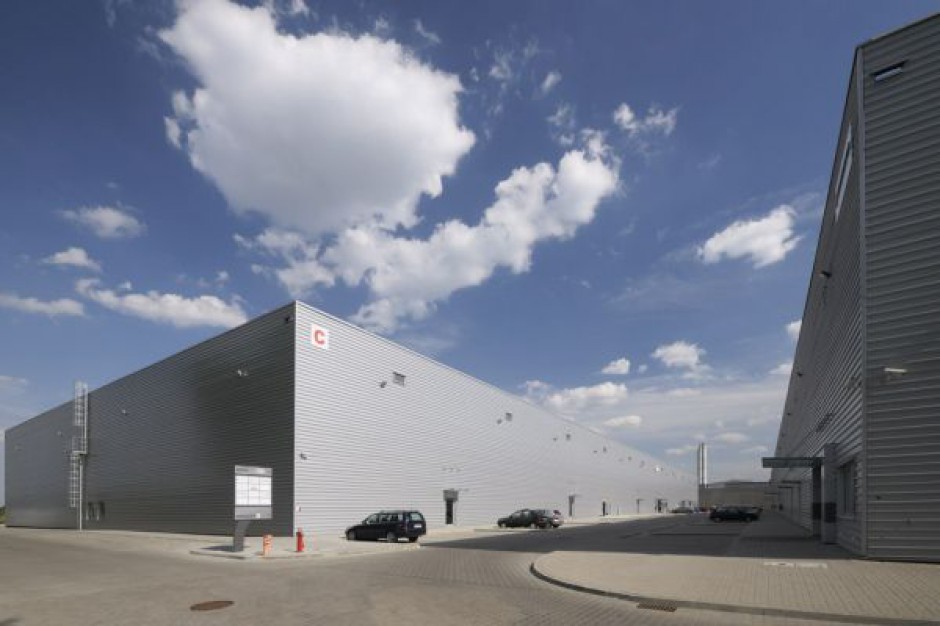 Segro Business Park Warsaw Żerań DekaBank finansuje wspólną inwestycję Segro i PSP