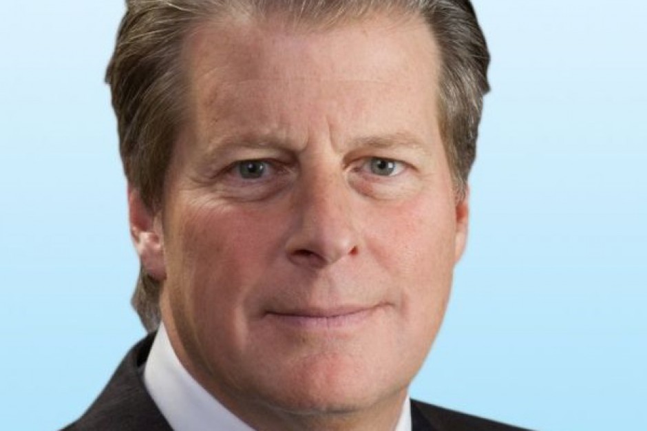 Jay S. Hennick, przewodniczacy i dyr. generalny Colliers International Group Inc. Colliers - zmiany na górze