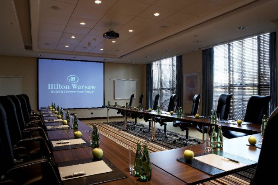 Hilton Warsaw and Convention Centre Hotel Hilton w Warszawie zrefinansowany