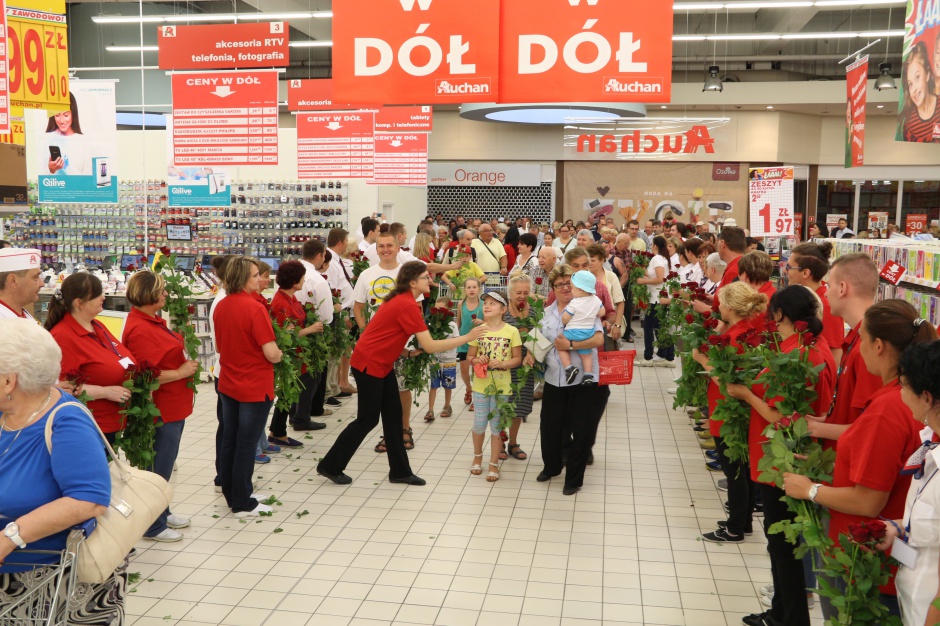 Auchan w CH Osowa Auchan wystartował w CH Osowa