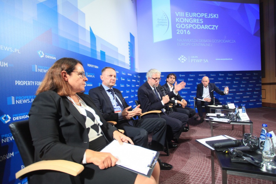 Debata „Warszawa: Inwestycje komercyjne, które zmieniają oblicze stolicy a strategia miasta”, Property Forum 2015 Jak inwestycje komercyjne zmieniają stolicę