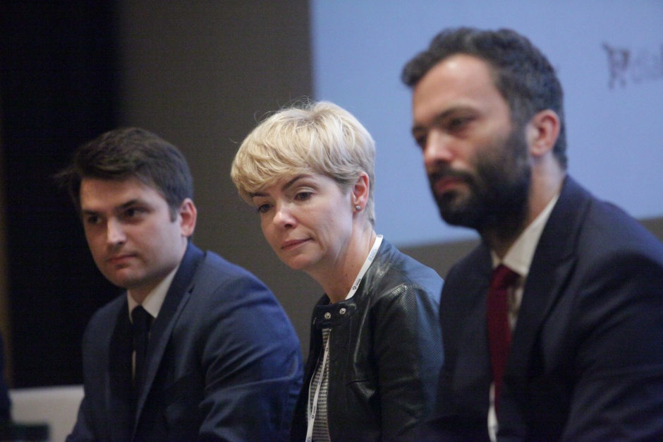 Property Forum Łódź 2015, sesja "Lokalizacja, infrastruktura, koszty pracy, stawki najmu – atuty regionu dla branży logistyczno-magazynowej" Obejrzyj zdjęcia z sesji o magazynach na Property Forum Łódź 2015