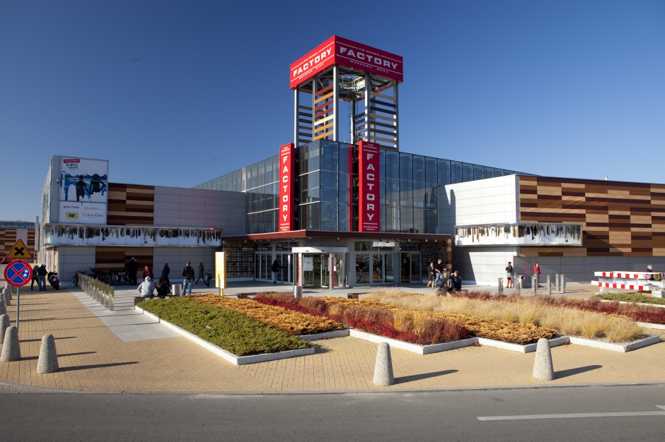 Futura Park we Wrocławiu LaSalle kupuje centrum handlowe
