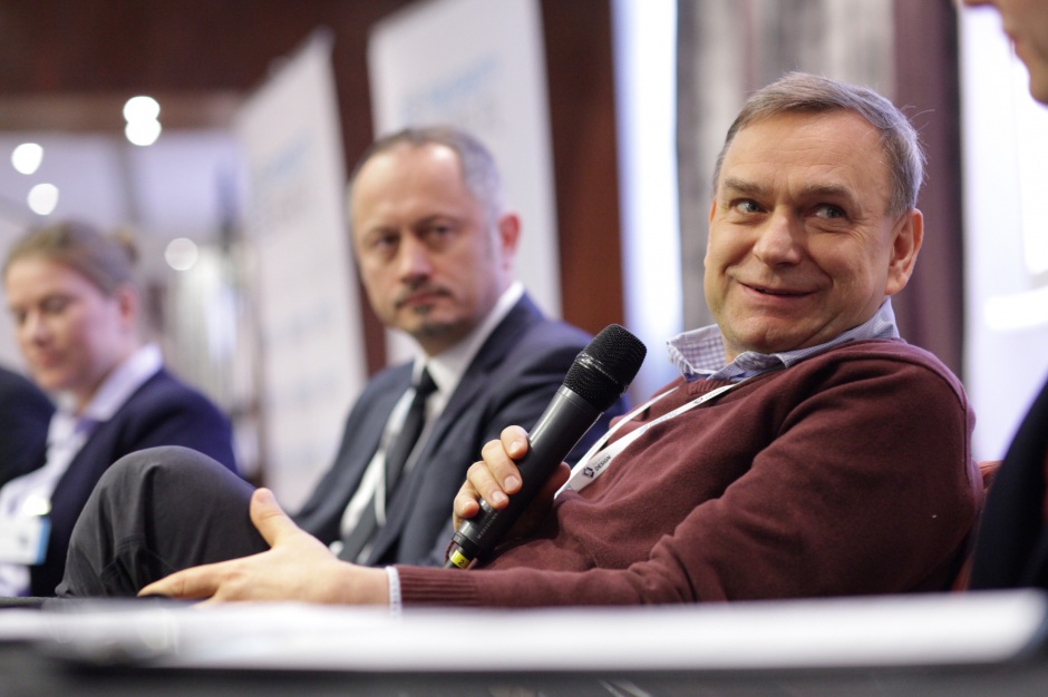 Uczestnicy sesji „Centra handlowe: Trójmiasto handlowym placem budowy – jasne i ciemne strony inwestowania w regionie” Centra handlowe muszą budować tożsamość - przeczytaj relację z Property Forum Trójmiasto