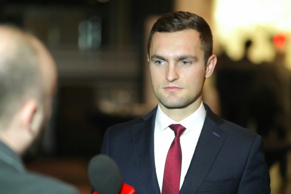 Mateusz Iłowiecki, starszy konsultant działu powierzchni magazynowych JLL Porty morskie magnesem dla inwestorów magazynowych