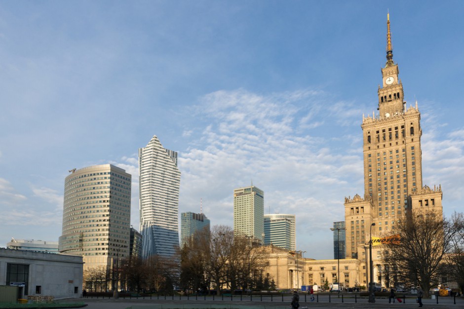 Wielkie plany PKP. Szykują biurową zabudowę terenów w centrum Warszawy
