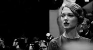 Dziewczyna Bonda twarzą marki Louis Vuitton