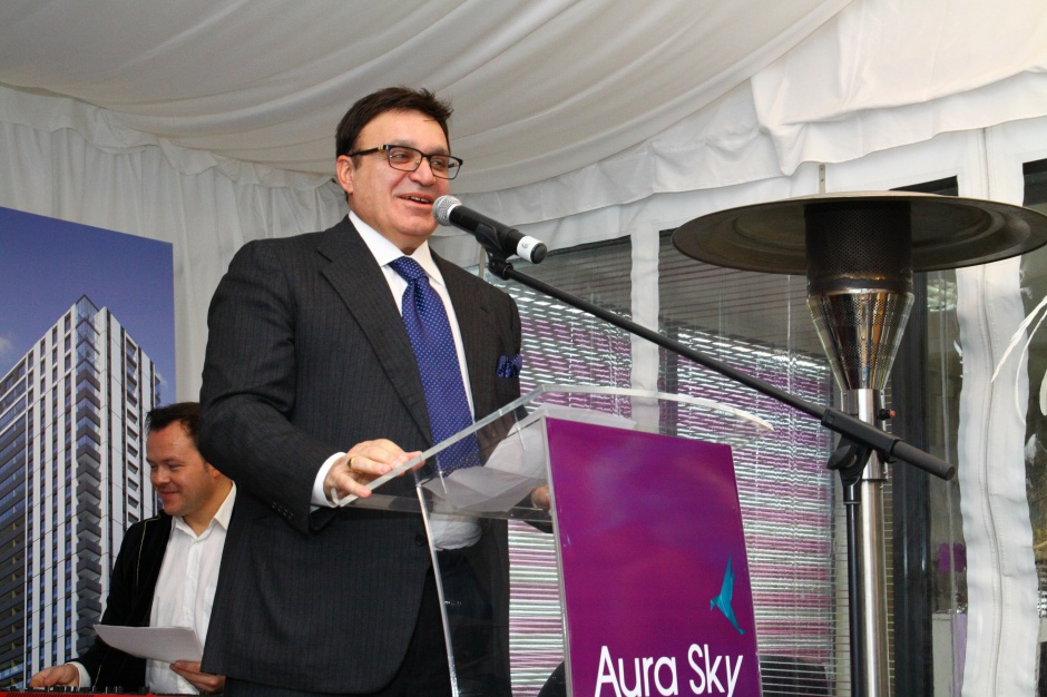 Wmurowanie kamienia węgielnego, Aura Sky Wieżowiec Aura Sky na kolejnym etapie realizacji