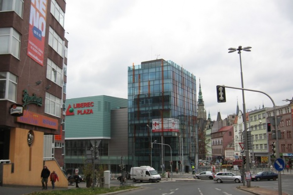 Liberec Plaza Plaza Centers kończy sprzedaż centrum handlowego