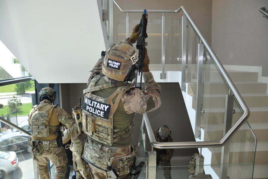 Fot. DoubleTree by Hilton Warsaw Akcja antyterrorystów w warszawskim hotelu
