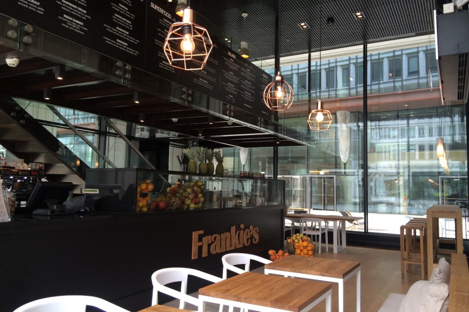  Juice bar Frankie’s