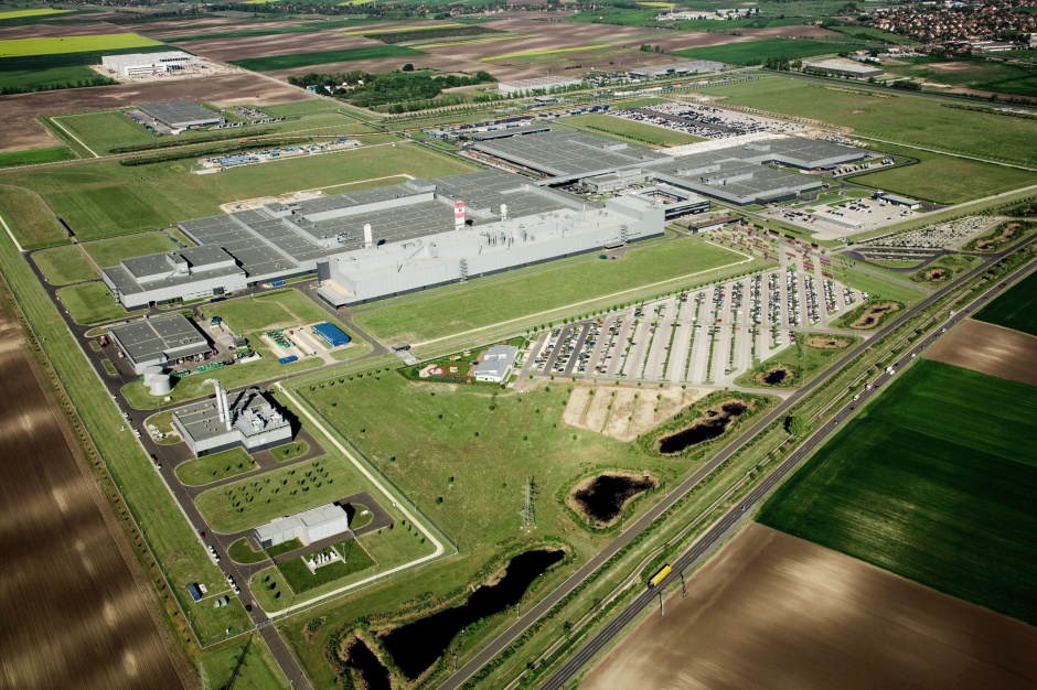 fot. Daimler Daimler znów inwestuje w Europie Centralnej